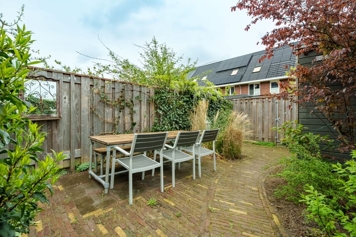 Foto 24 van Van de Weerdstraat 31