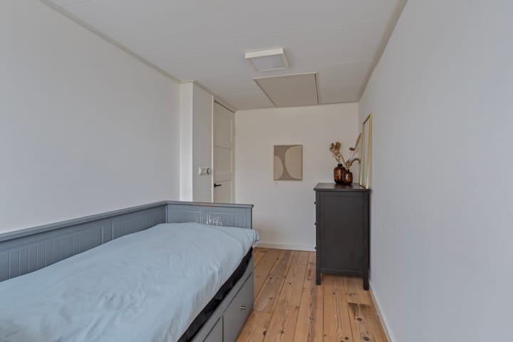 Foto 31 van 1e Tuindwarsstraat 12