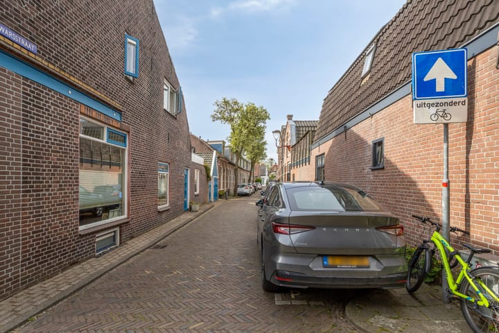 Foto 34 van 1e Tuindwarsstraat 12