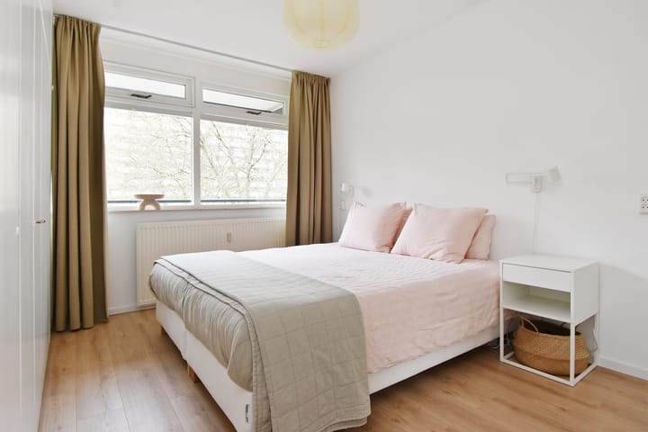 Foto 21 van Dunantstraat 554