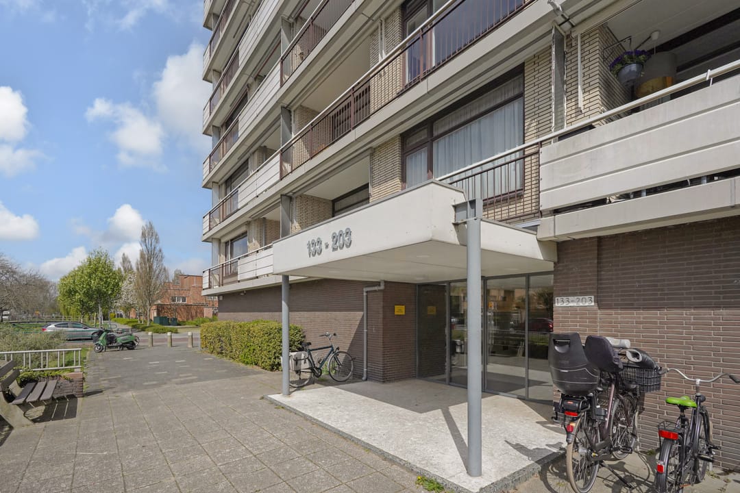 Foto 8 van Monseigneur van Steelaan 193