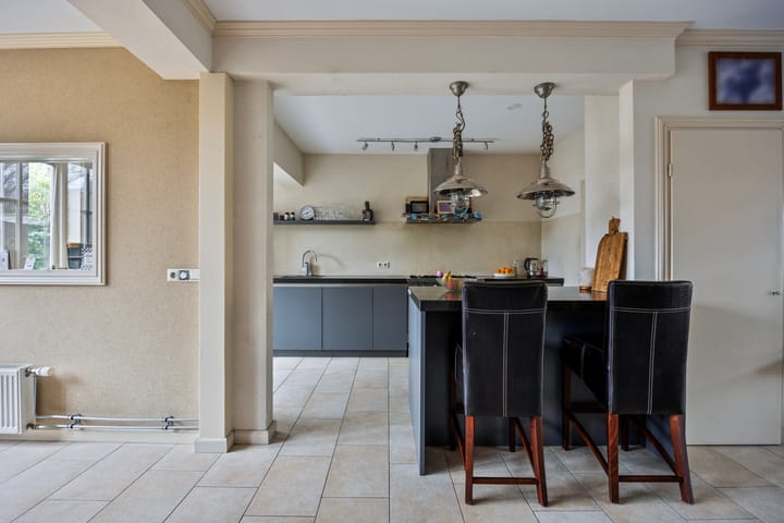 Foto 18 van Leliestraat 5