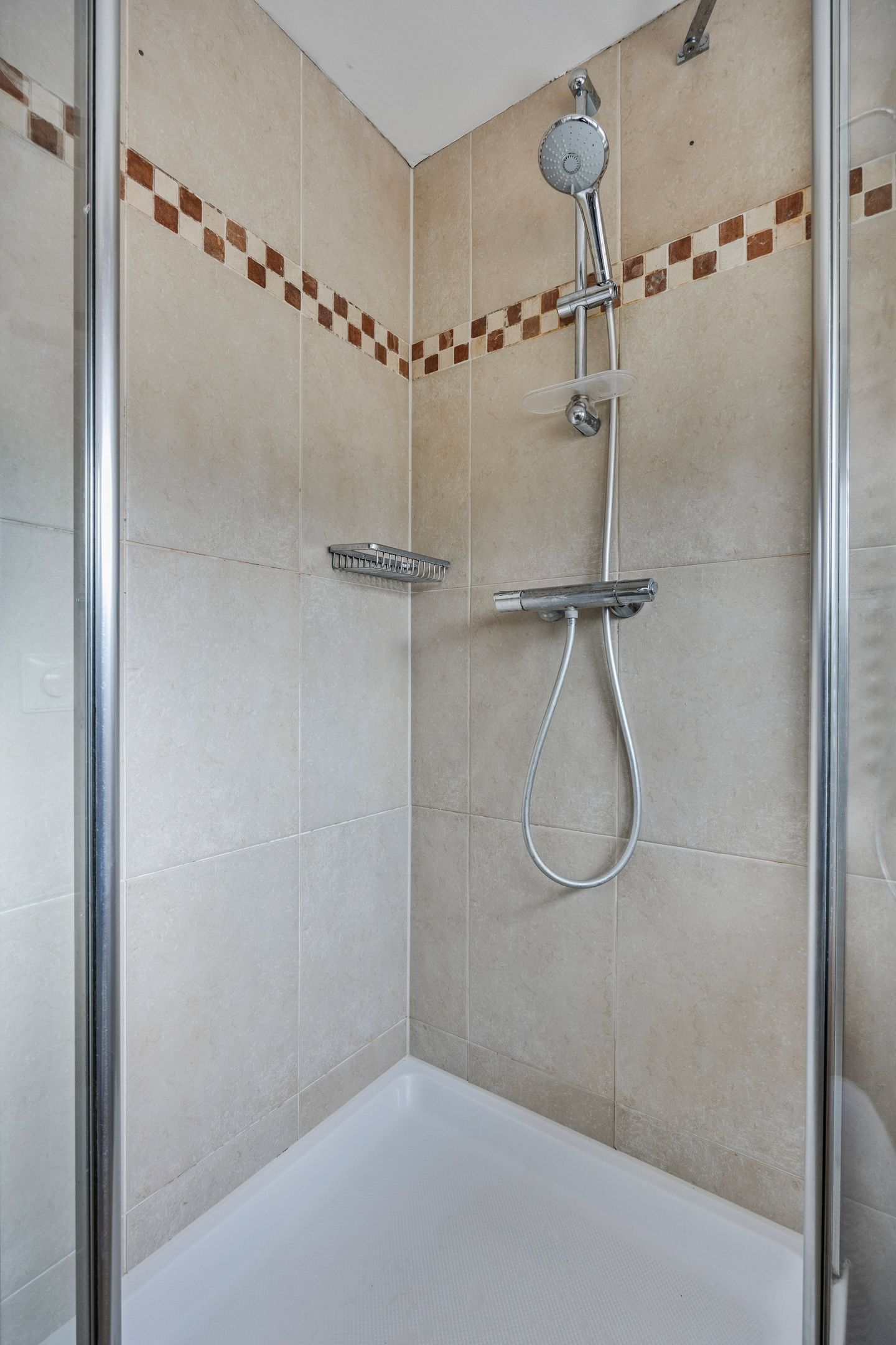 Foto 27 van Leliestraat 5