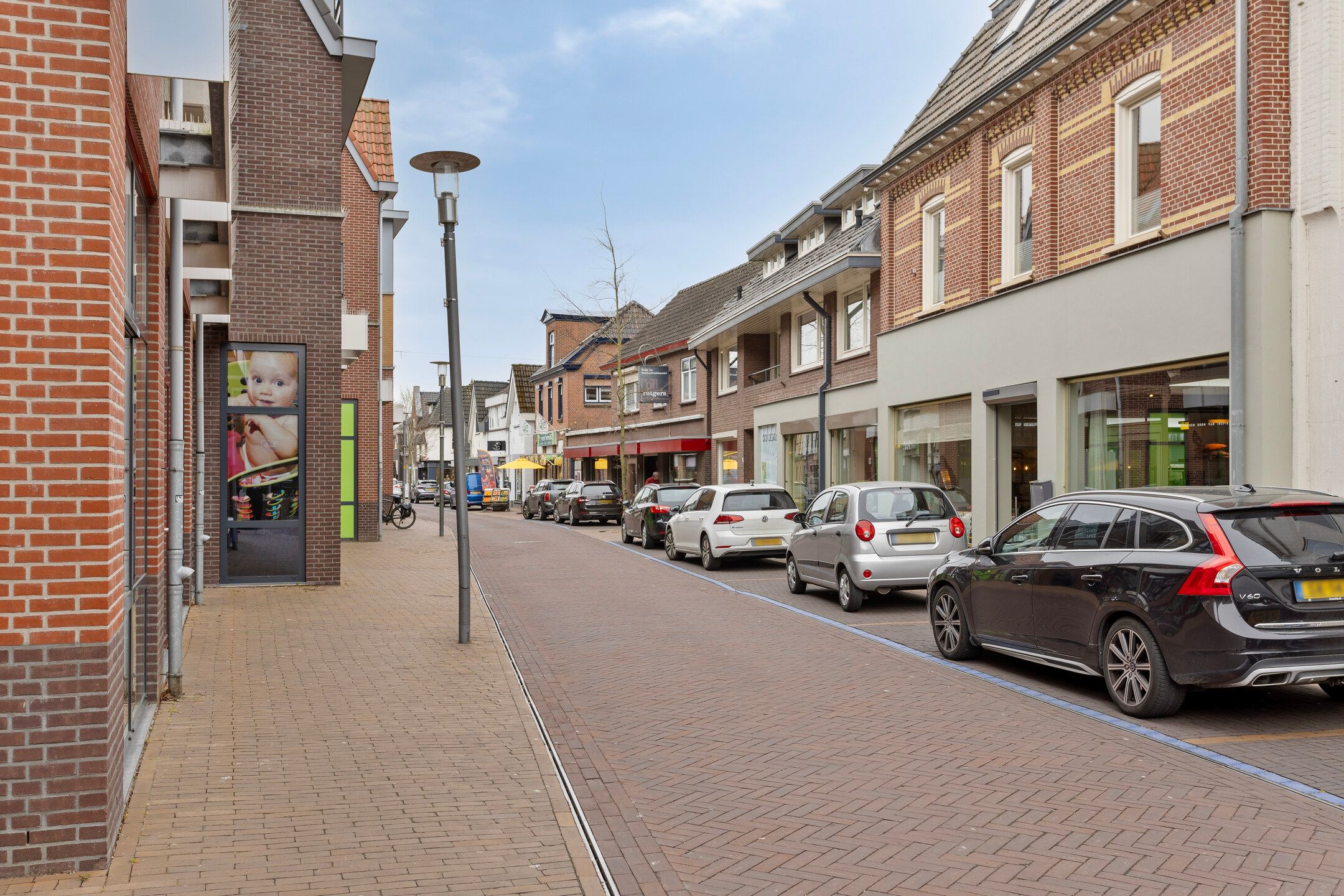 Foto 21 van Spoorstraat 8-B