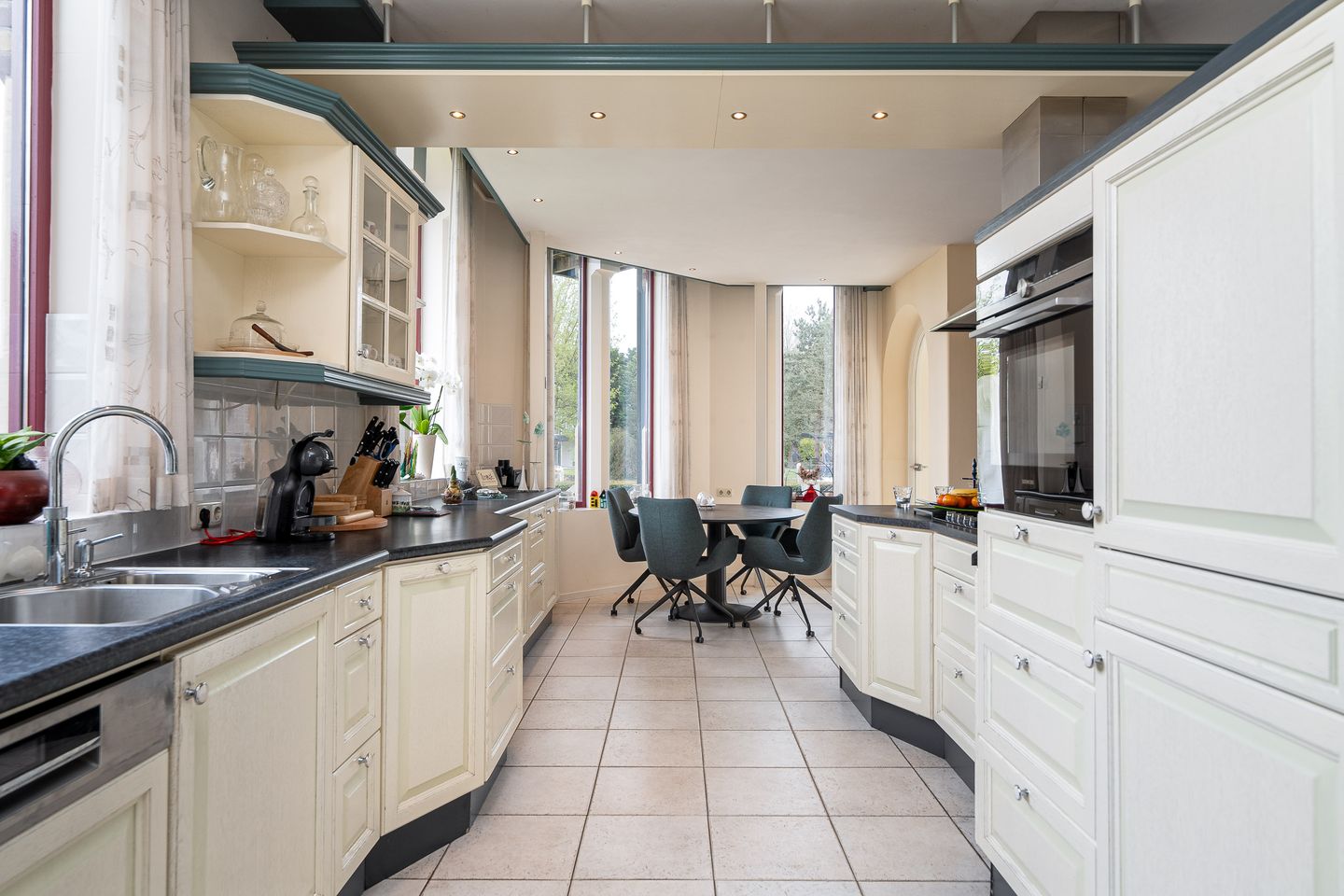 Foto 20 van Iewâl 1