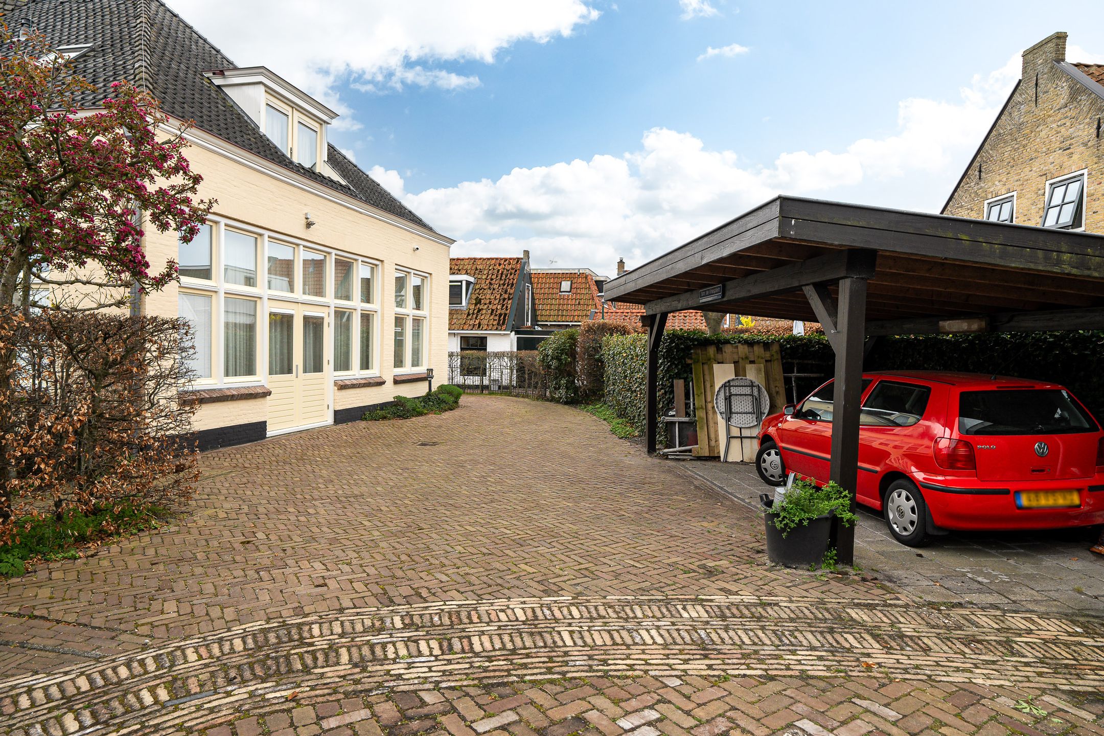 Foto 60 van Iewâl 1