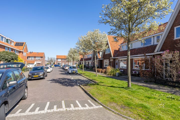 Photo 24 of Willem Sijpesteijnstraat 42