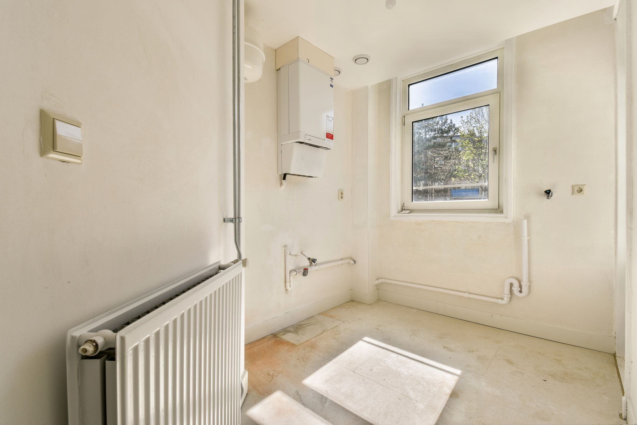 Photo 12 of Cornelis Trooststraat 44-1