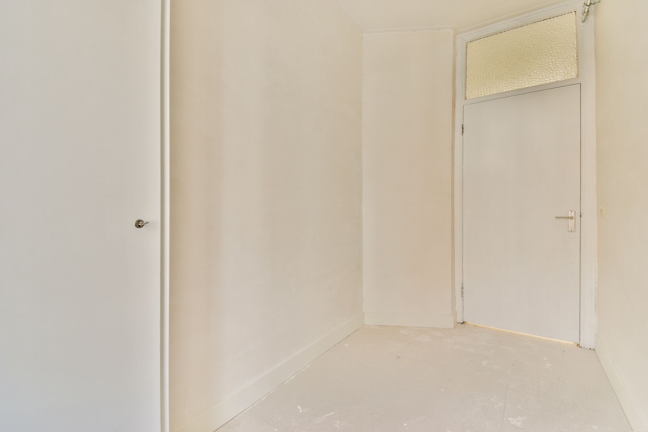 Photo 15 of Cornelis Trooststraat 44-1