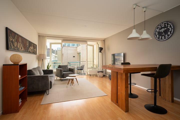 Foto 7 van Parallel Boulevard 17