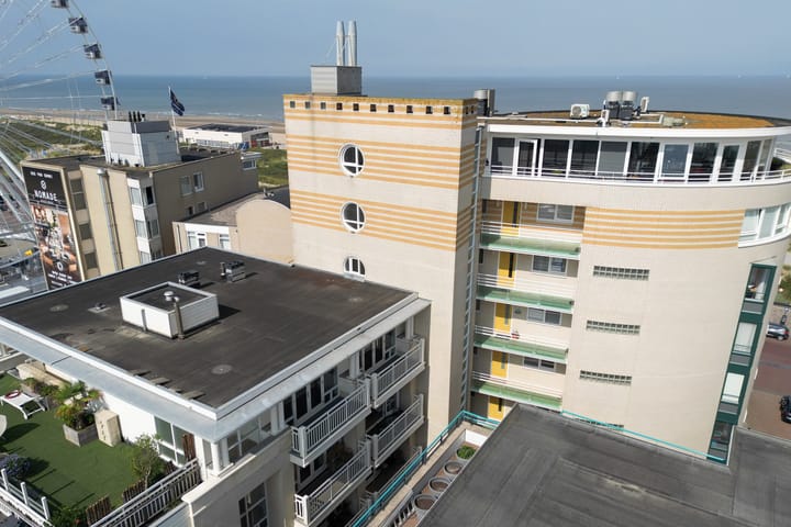 Foto 30 van Parallel Boulevard 17