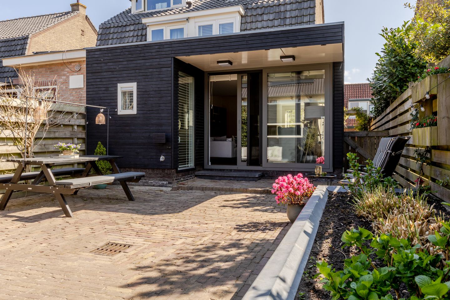 Photo 65 of Schoolstraat 53