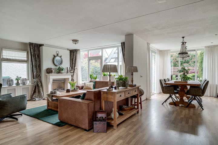 Foto 2 van Klaroen 9