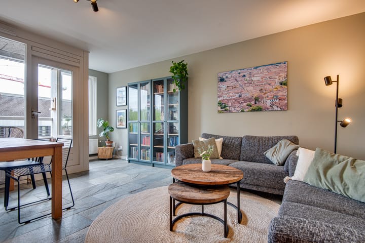 Foto 1 van Burgemeester Loeffplein 117