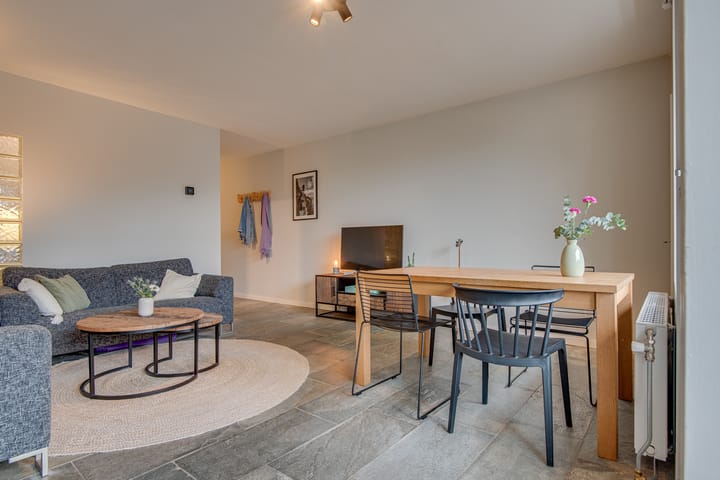 Foto 2 van Burgemeester Loeffplein 117