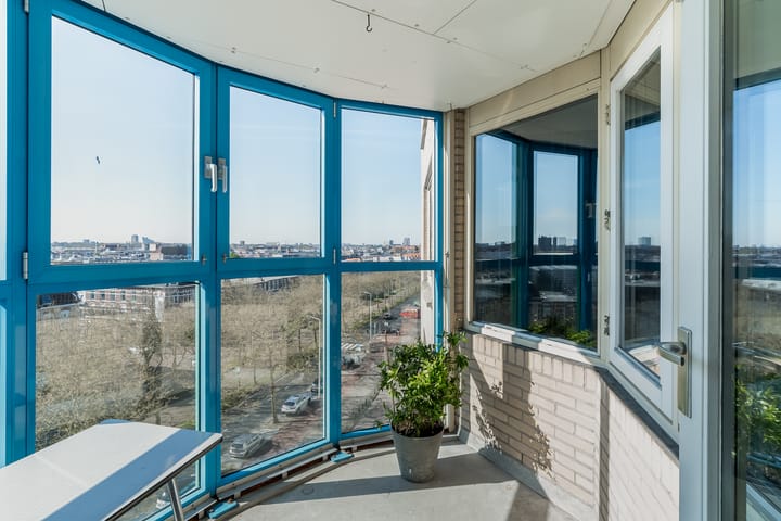 Foto 22 van Loosduinseweg 469