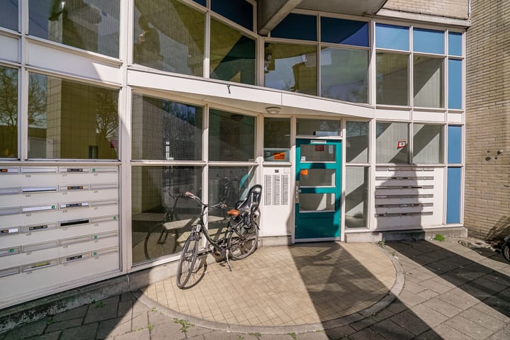 Foto 26 van Loosduinseweg 469