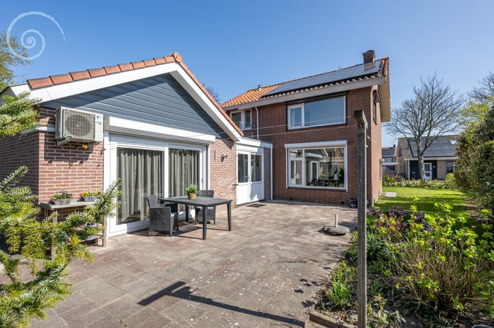 Foto 2 van Emmaweg 9