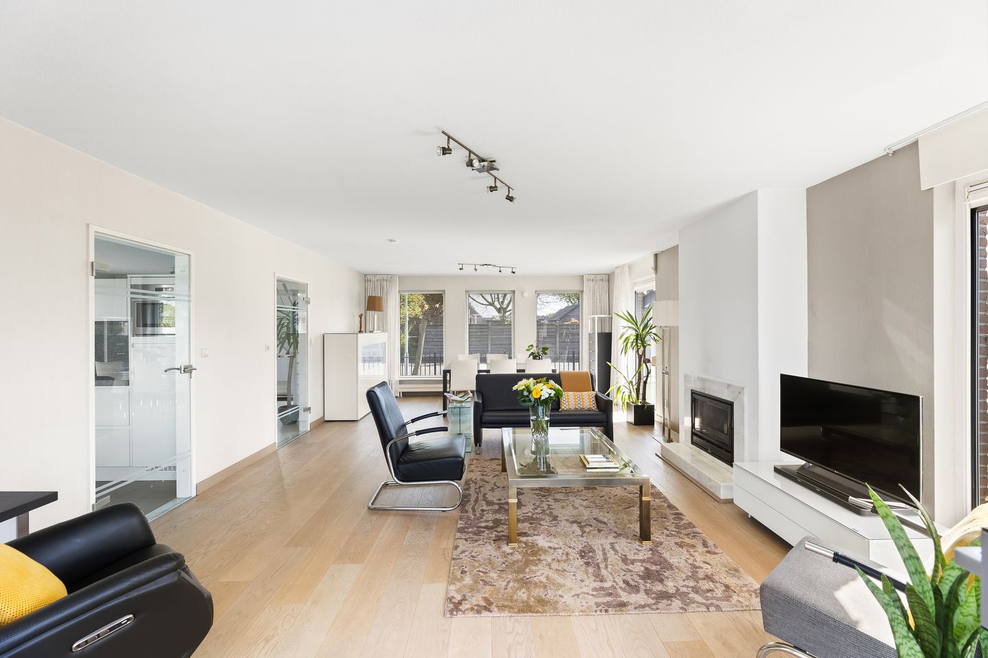 Foto 10 van Aelbert Cuypstraat 1