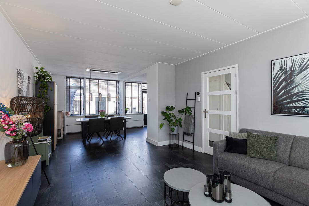 Foto 8 van Vincent van Goghlaan 22