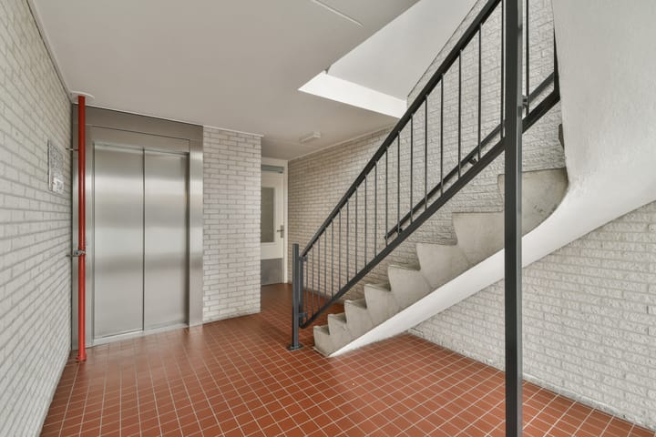 Foto 6 van Dr Joh G Mezgerstraat 61