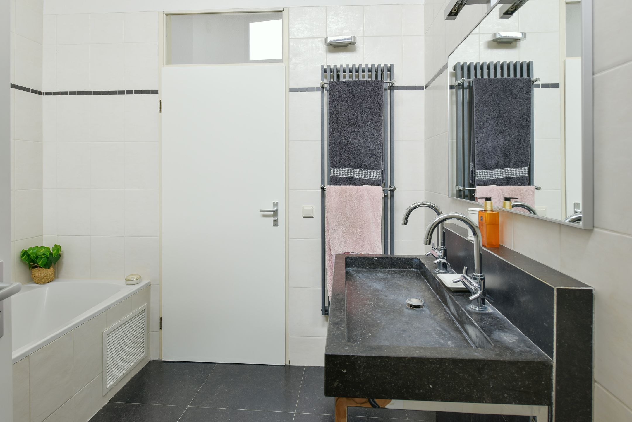 Foto 18 van Bastenakenstraat 162