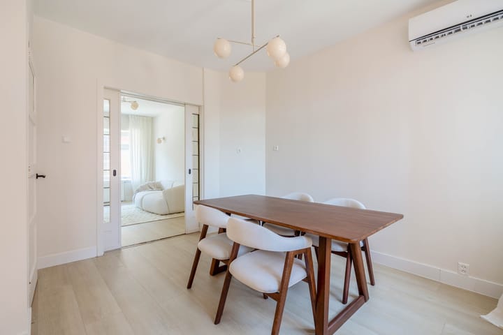 Photo 14 of Kortenaerstraat 4-A