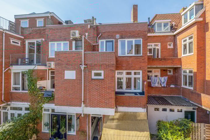 Photo 39 of Kortenaerstraat 4-A