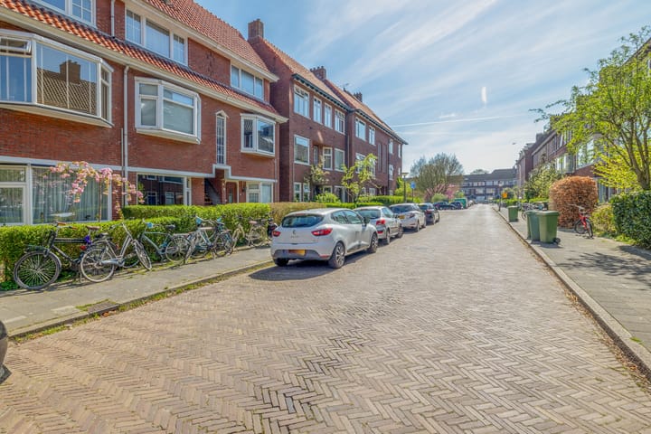 Photo 41 of Kortenaerstraat 4-A