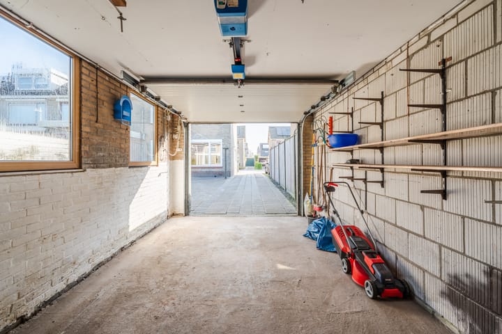 Foto 41 van Bernhardlaan 17