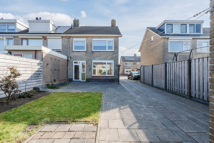 Foto 44 van Bernhardlaan 17