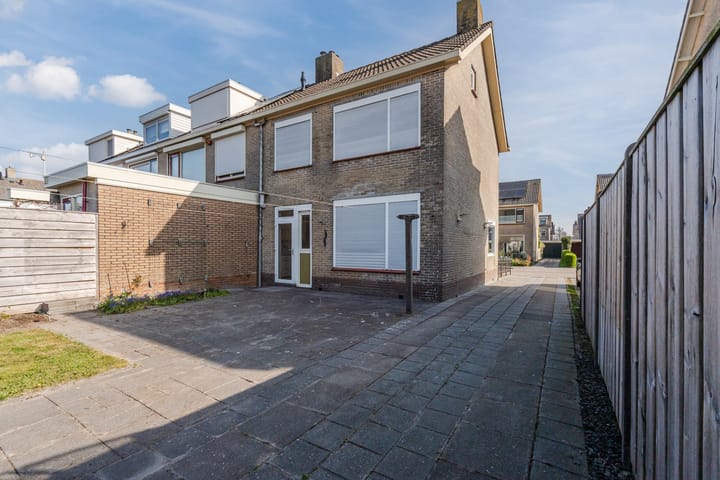 Foto 50 van Bernhardlaan 17