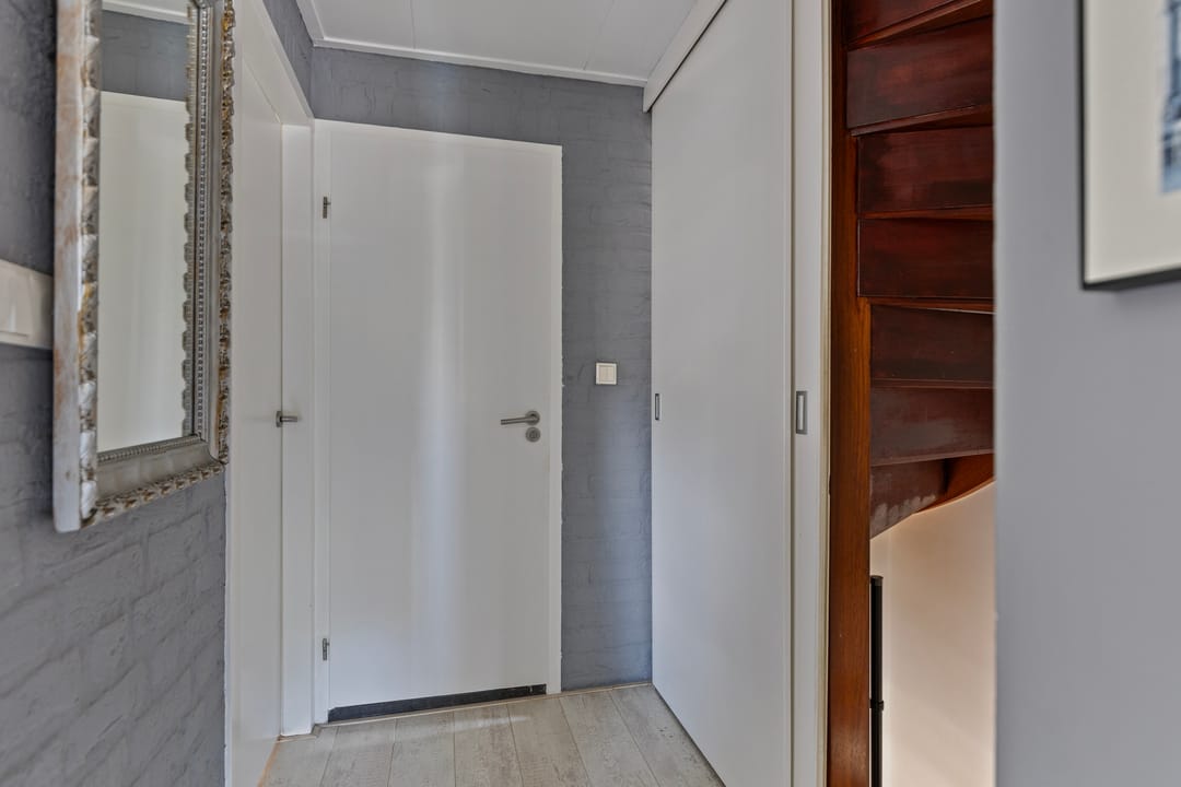 Foto 16 van Middenstraat 55