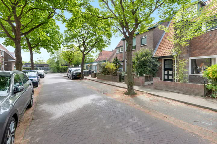 Foto 23 van Merelstraat 80