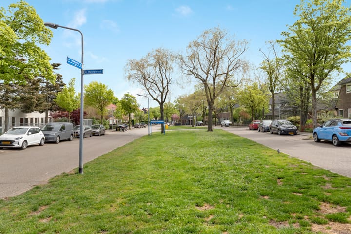 Foto 24 van Merelstraat 80