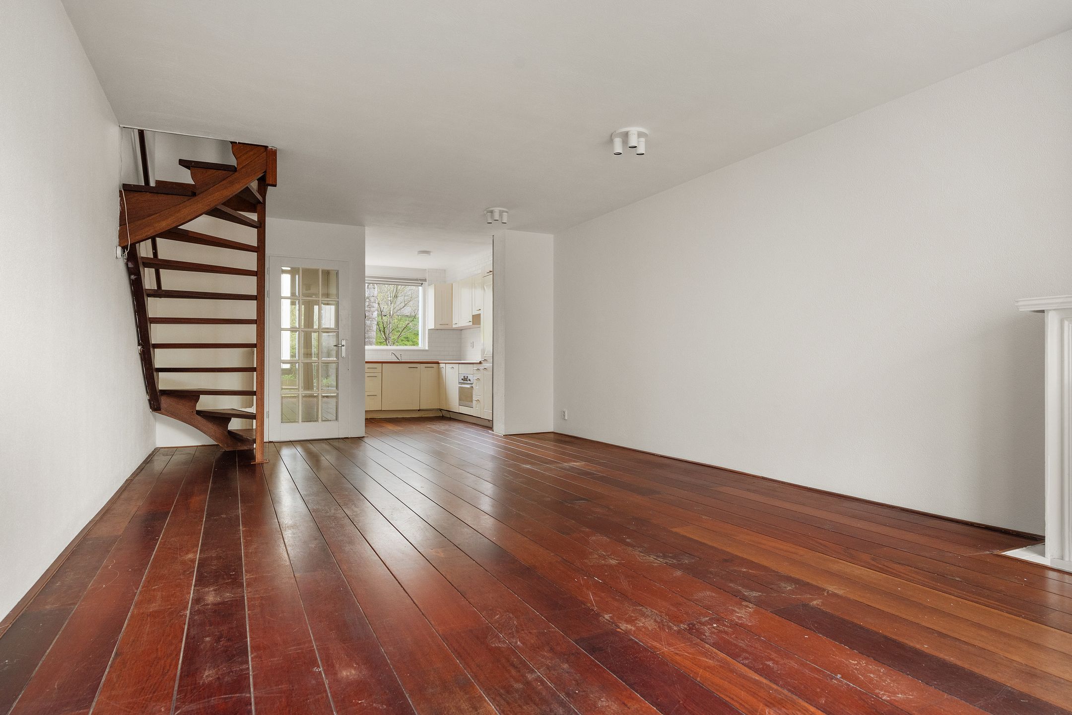 Foto 9 van Johannes J. Glasweg 51