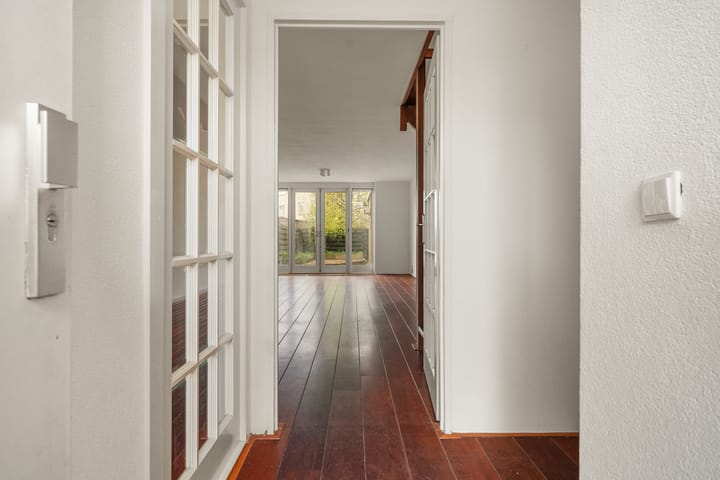 Foto 16 van Johannes J. Glasweg 51