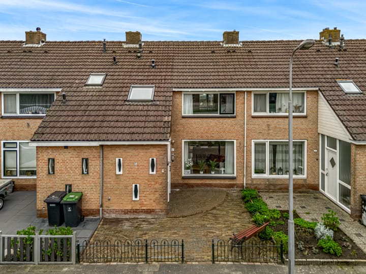 Photo 1 of Hazewaal 6