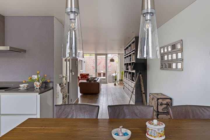 Foto 15 van Swalmstraat 16