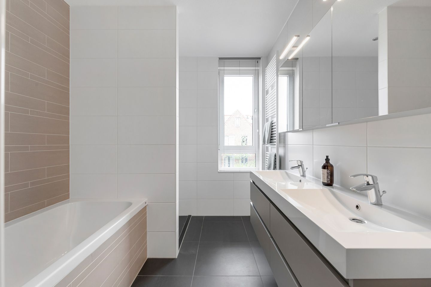 Foto 25 van Perzik 20