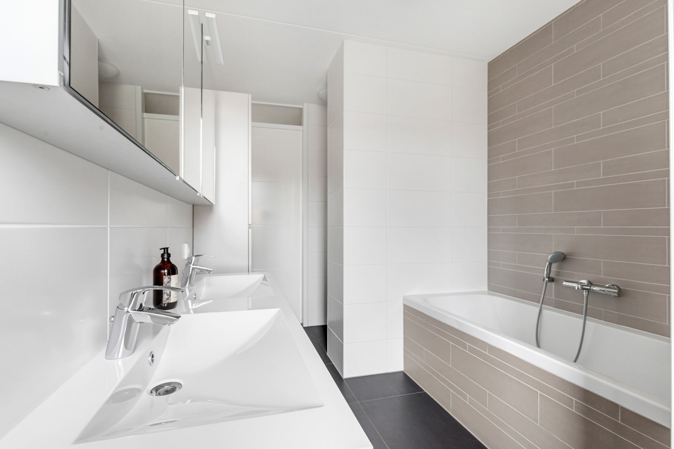 Foto 27 van Perzik 20