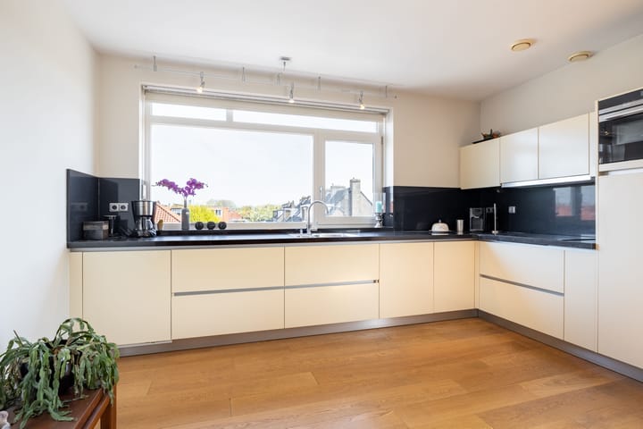 Foto 7 van Generaal Maczekstraat 139