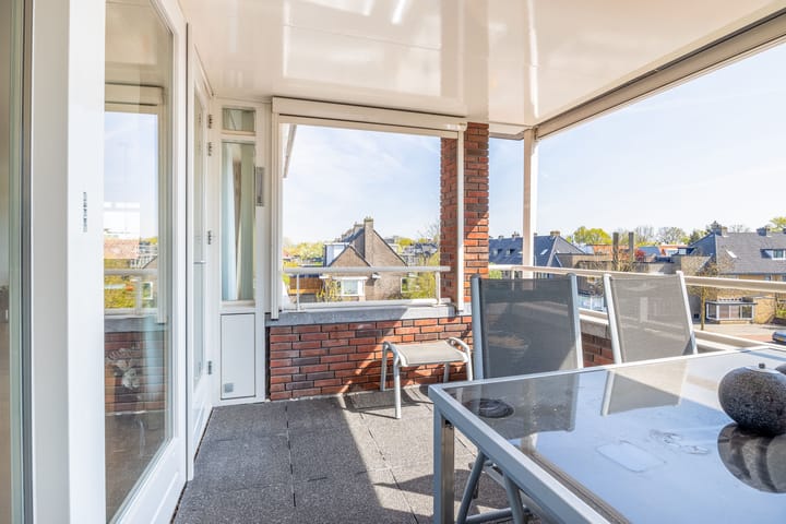 Foto 12 van Generaal Maczekstraat 139