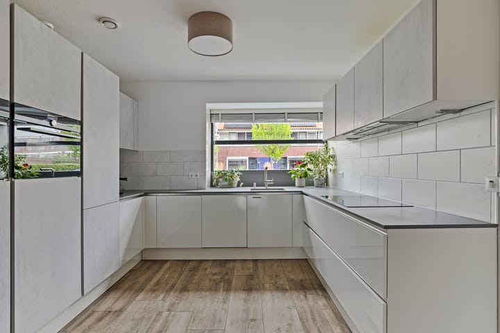 Foto 12 van Marius Richtersstraat 38