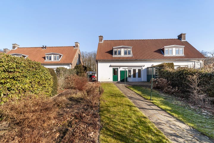 Photo 32 of Catharina van Rennesstraat 3