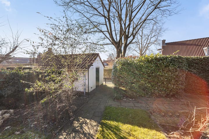 Photo 33 of Catharina van Rennesstraat 3