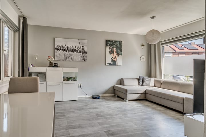 Foto 3 van Merelstraat 8