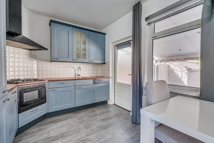 Foto 6 van Merelstraat 8