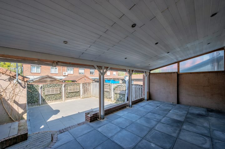 Foto 18 van Merelstraat 8