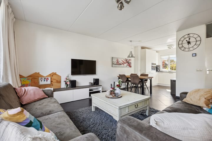 Foto 3 van Gravekamp 1